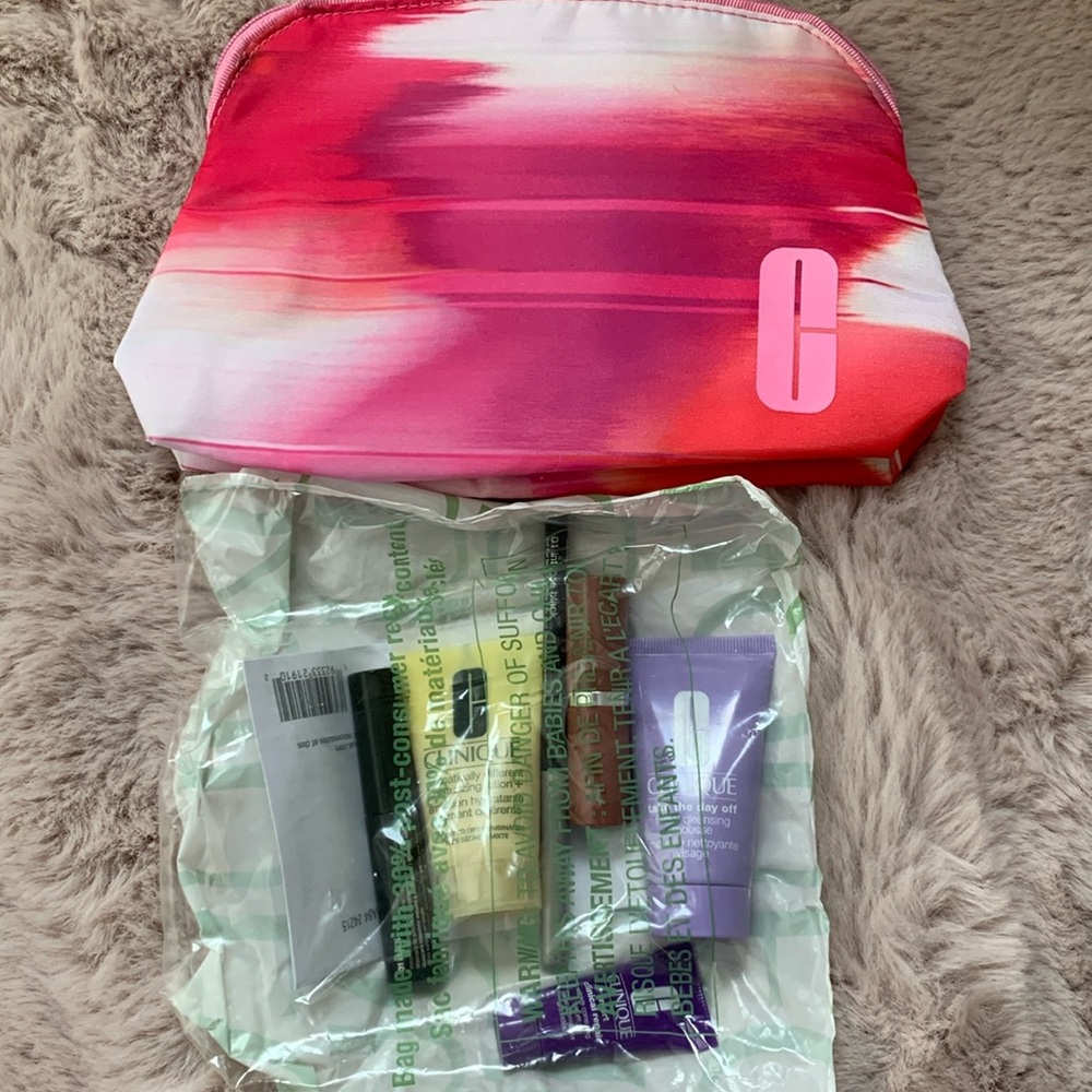 One clinique gwp set